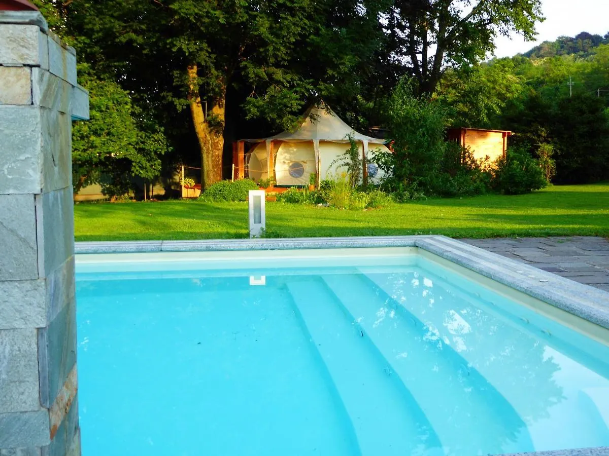 *** Bed & Breakfast Oasi Degli Dei Bed and Breakfast Ranco Italia